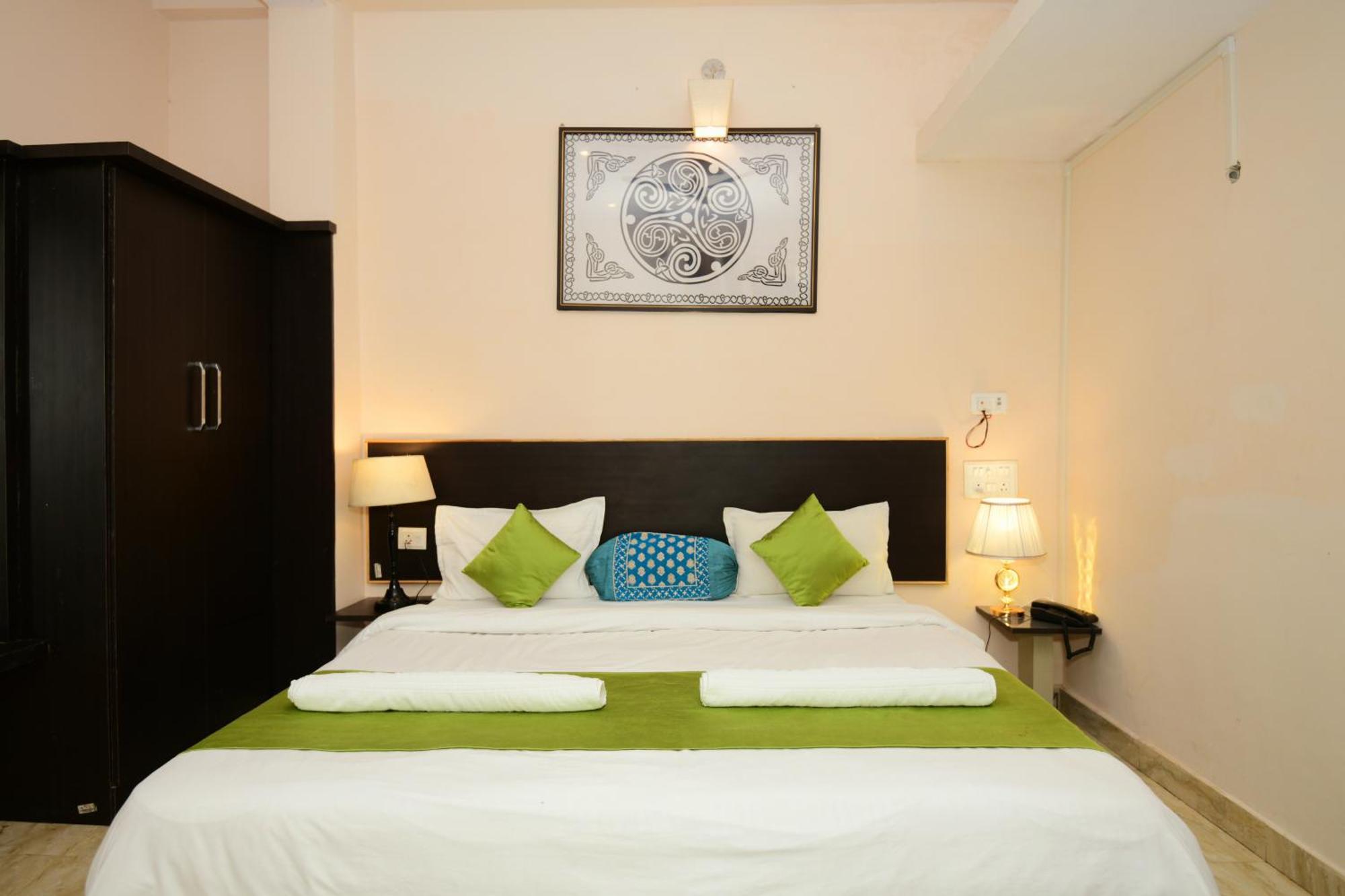 Ap Palace Hotel, Ayodhya Zewnętrze zdjęcie